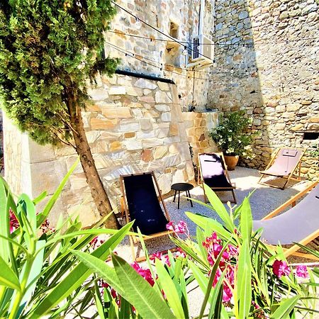 Gite De Groupe 9Ch Ou 3 Gites Independants De 3Ch - Patio Et Piscine Interieure Chauffee Toute L'Annee Vallon-Pont-dʼArc Dış mekan fotoğraf