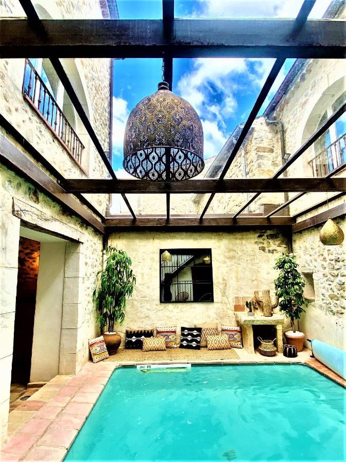 Gite De Groupe 9Ch Ou 3 Gites Independants De 3Ch - Patio Et Piscine Interieure Chauffee Toute L'Annee Vallon-Pont-dʼArc Dış mekan fotoğraf