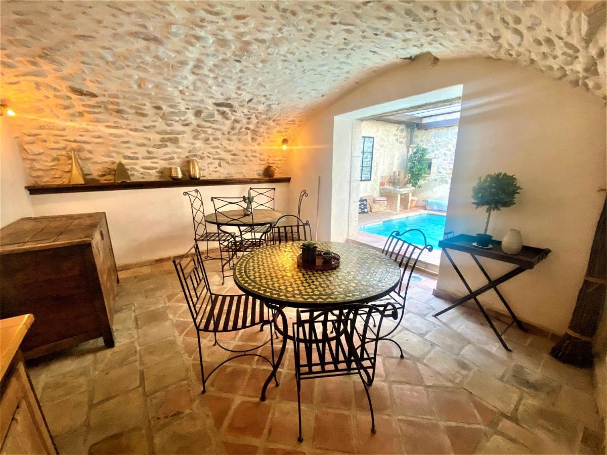 Gite De Groupe 9Ch Ou 3 Gites Independants De 3Ch - Patio Et Piscine Interieure Chauffee Toute L'Annee Vallon-Pont-dʼArc Dış mekan fotoğraf